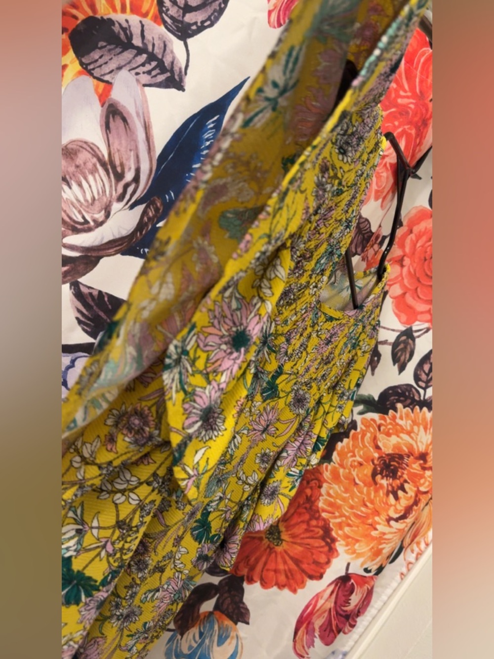 Catos Women’s XL Yellow Floral Scoop Neck Blouse - Picture 7 of 7